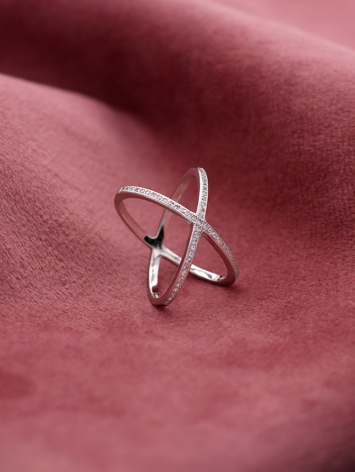 Cross Diagonal Ring