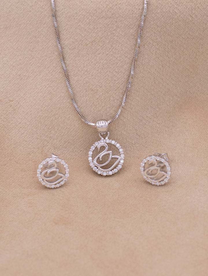 Swan Pendant Chain