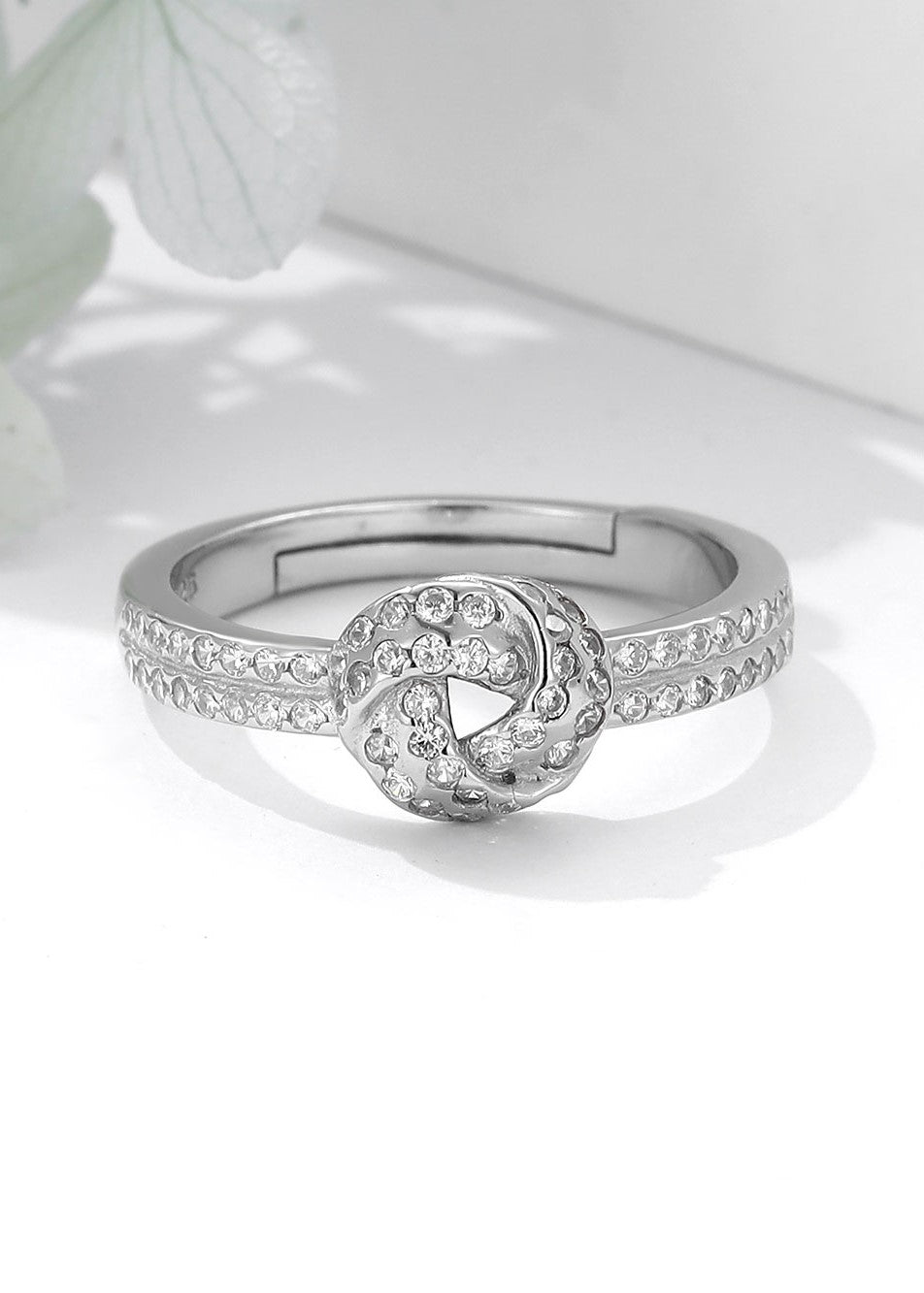 Tangled Ring