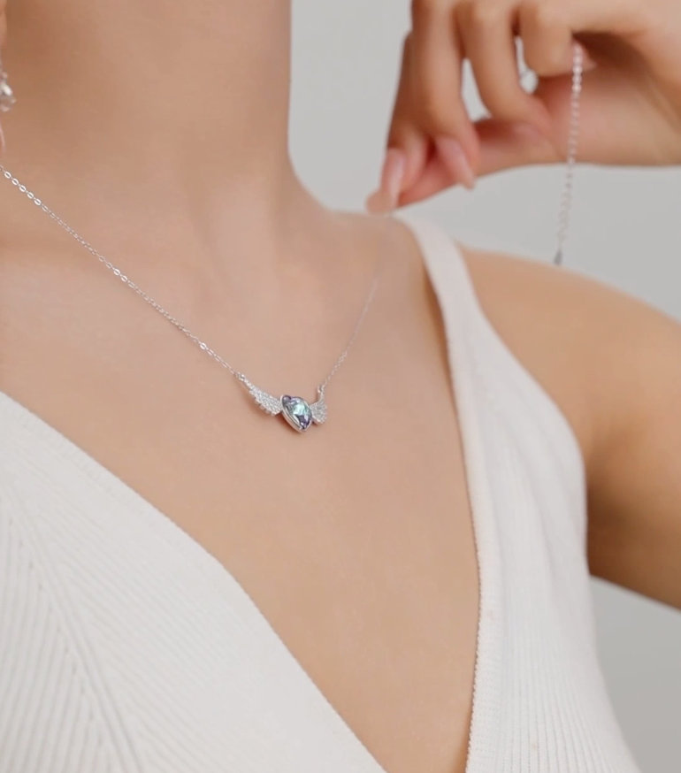 Heart & Wings Chain